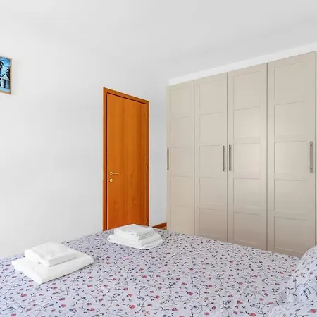 Apartment Ortensia House With Garden And Solarium Area *